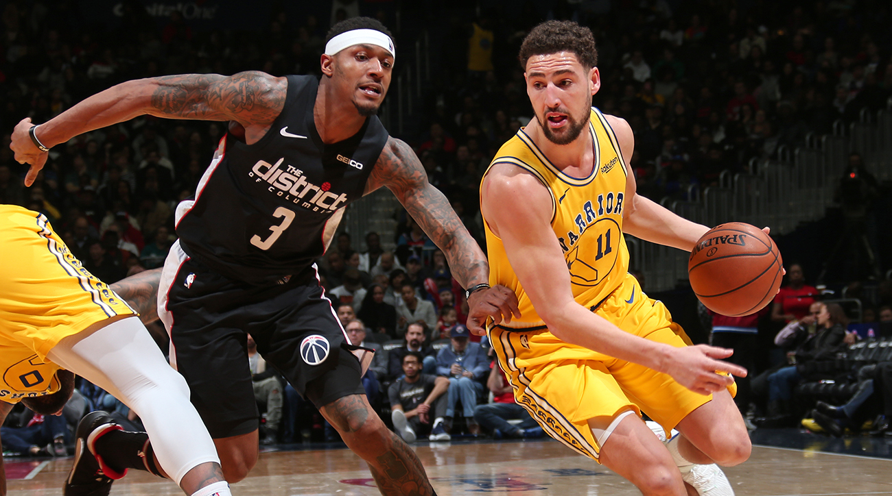 在足球比赛 在足球比赛