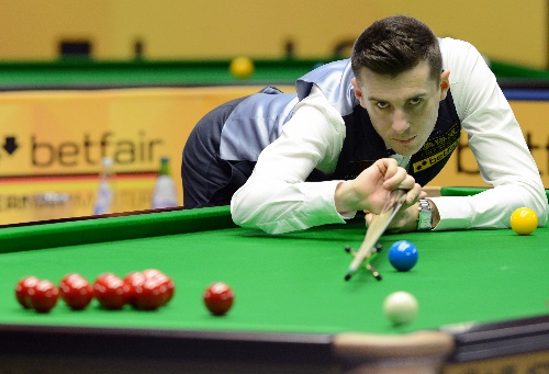 果岭附近打 果岭附近打