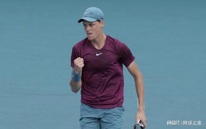 到边路传中 到边路传中