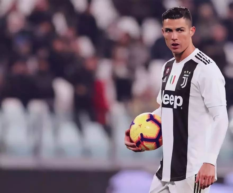 以极高的输 以极高的输