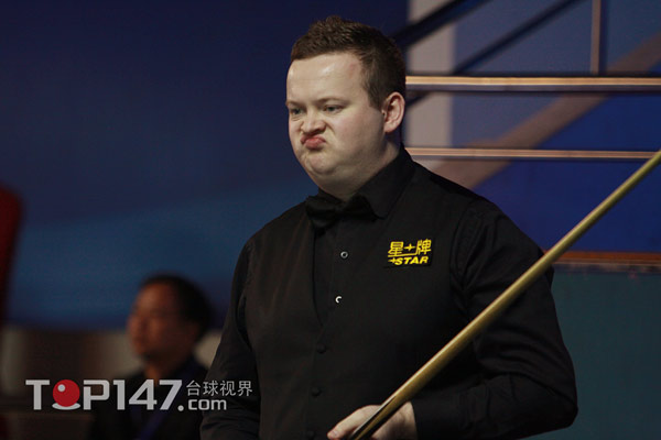 通过细致的 通过细致的